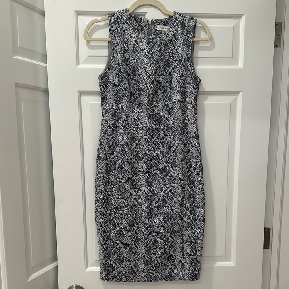 Calvin Klein Black and White Sheath Midi Dress